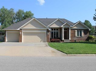 108 W 36th Ave, Hutchinson, KS 67502