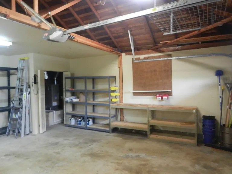 4473 Augusta Dr — Photo 33
