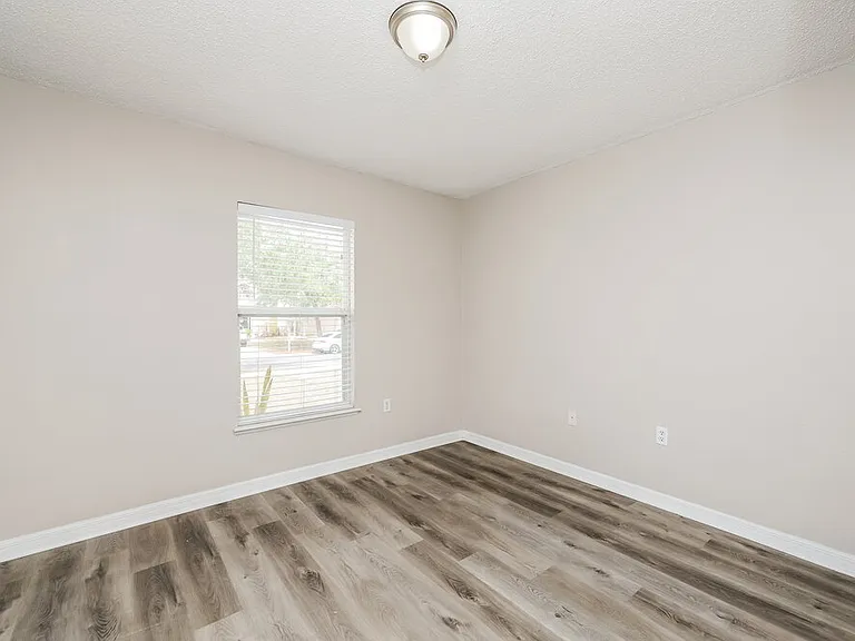 12938 Bridleford Dr — Photo 12