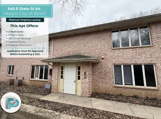 540 E State St #4, Mason City, IA 50401