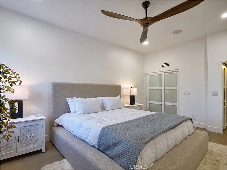 32551 Seacliff Dr — Photo 17