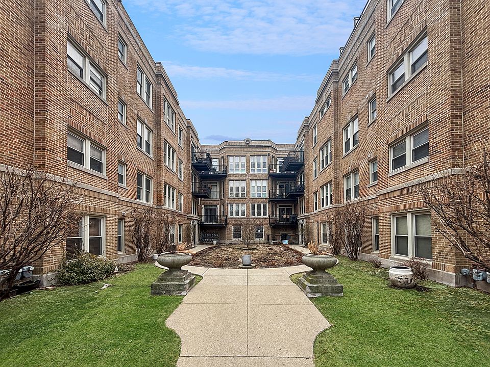 1st image of 1635 W Pratt Blvd APT 3S