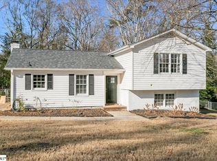 614 Gray Fox Sq, Taylors, SC 29687