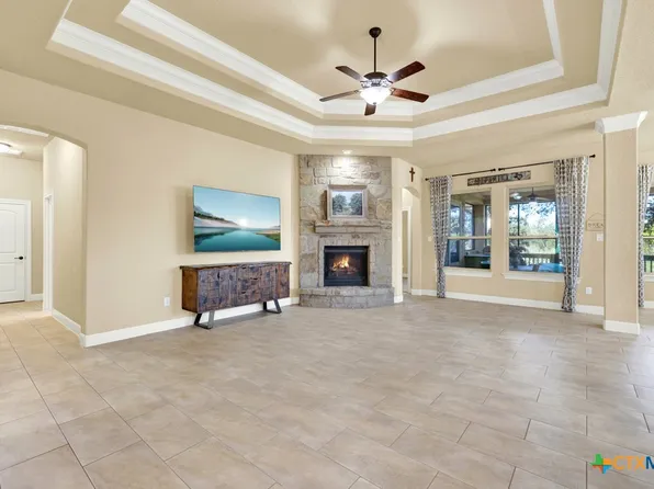 509 Moonlight Cir, New Braunfels, TX 78132