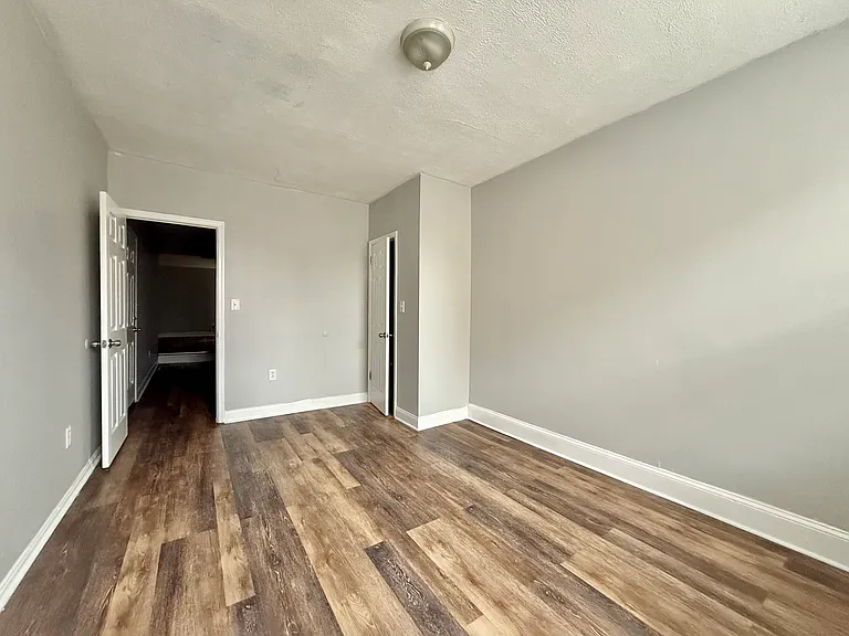 608 Tasker St #1 — Photo 7