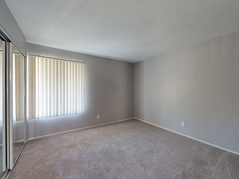 Hidden Glen Apartments — Photo 23