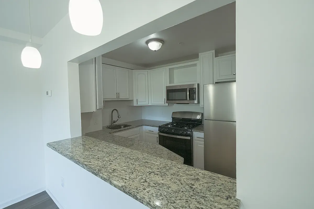 394 S Harrison St. — Photo 3