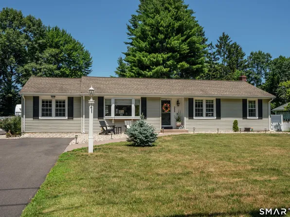 355 Burnham Street, Manchester, CT 06042