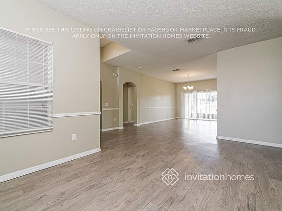 4th image of 467 Tamarind Parke Ln