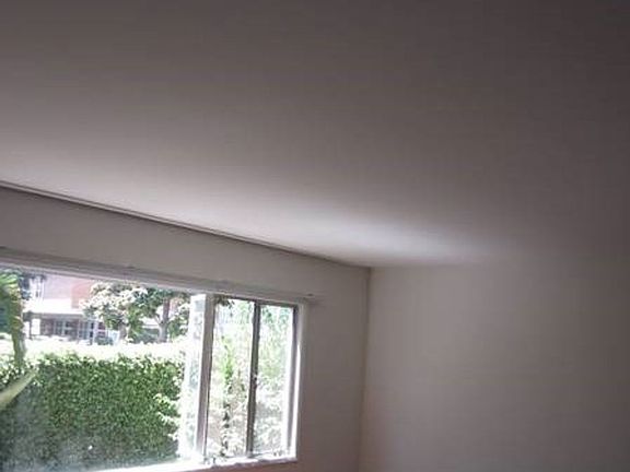 5th image of 1350 N Crescent Heights Blvd APT 12