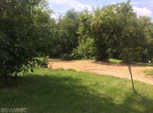 1065 Michigan Ave W, Battle Creek, MI 49037