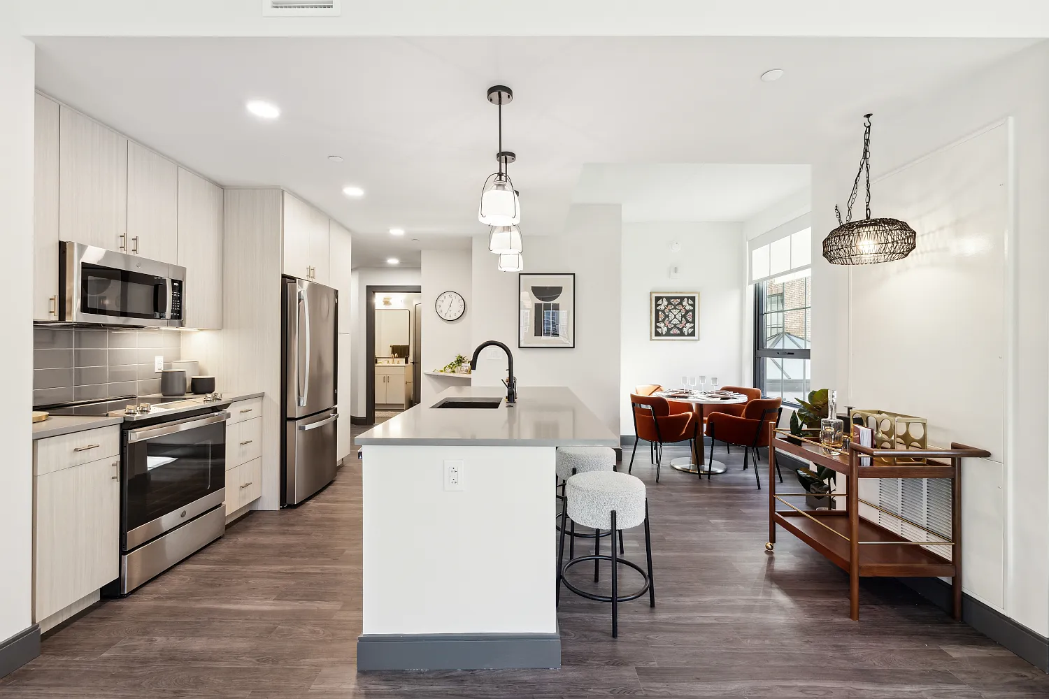 Broad + Noble — Photo 4