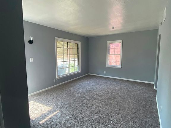 3rd image of 3805 W 117th St