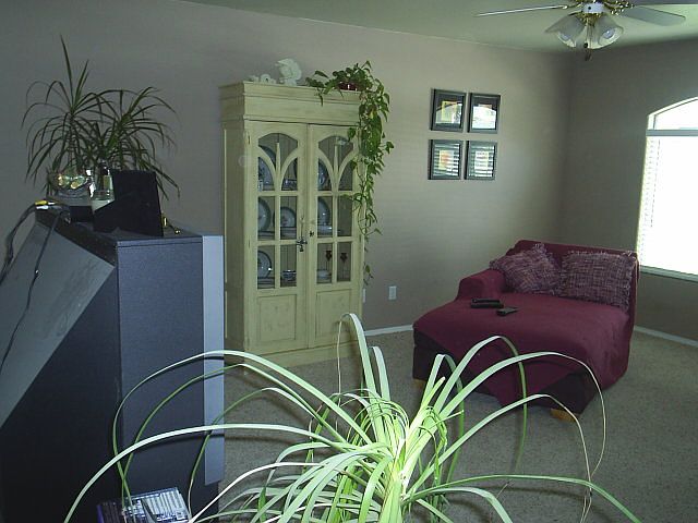 2nd image of 2307 Main St