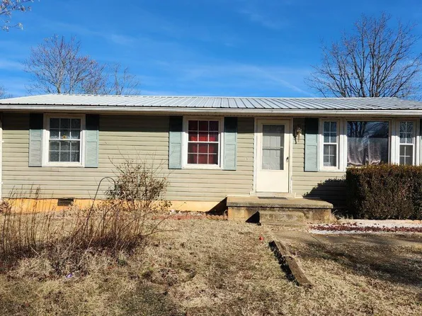 1083 Oriole Ct, Bedford, VA 24523