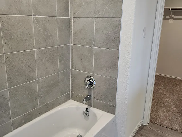 3425 Flicker Ln — Photo 14