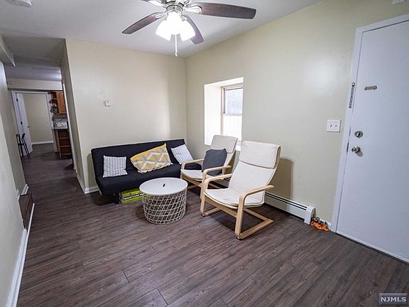 5th image of 135 Van Wagenen Ave #G1