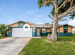 425 NW 4th St, Cape Coral, FL 33993