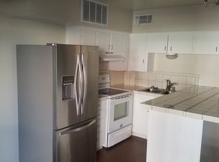 304 Smith St #308, Grapevine, TX 76051