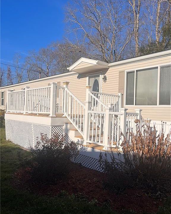2nd image of 80 Sheldon Rd