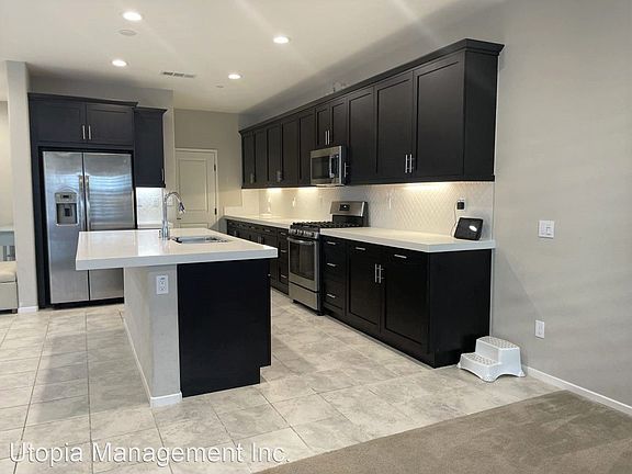 5th image of 1247 Camino Avalon