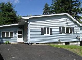 612 Gardnertown Rd, Newburgh, NY 12550