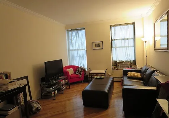 Rented by Buchbinder & Warren | media 7