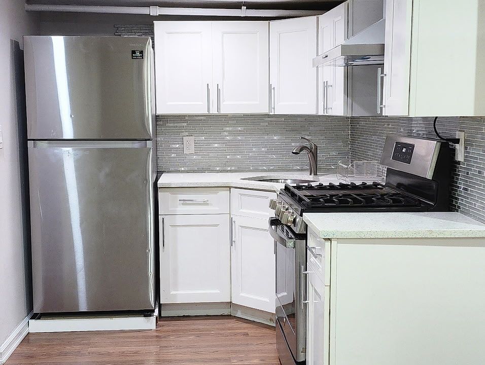1st image of 1 129th St