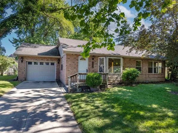 4576 Hepburn Pl, Saginaw, MI 48603
