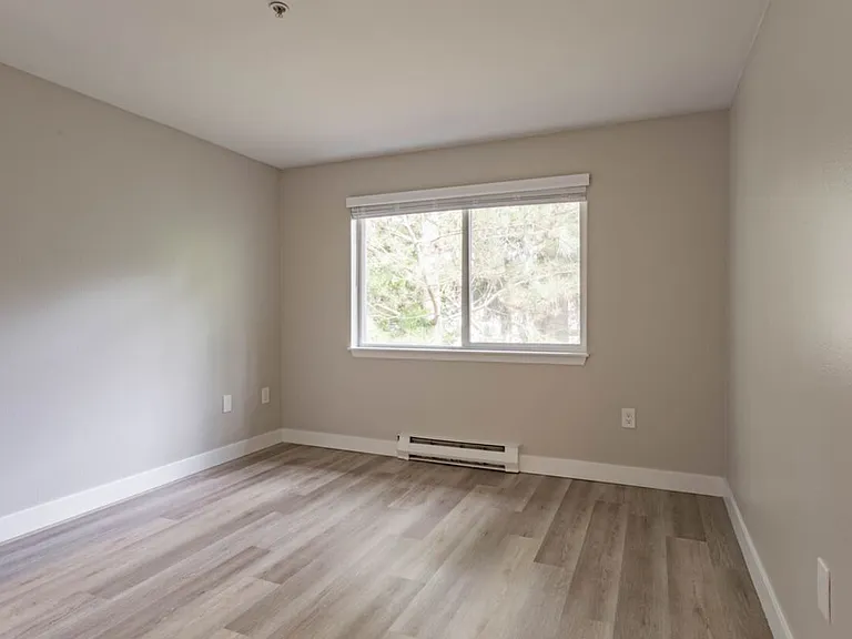Redmond Park Apts — Photo 155