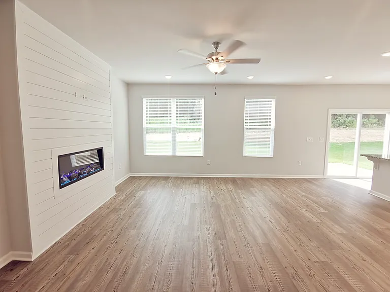 154 Green Love Ln — Photo 17