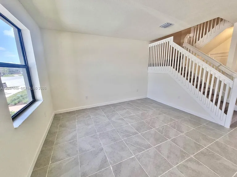 3412 W 114th Ter — Photo 10
