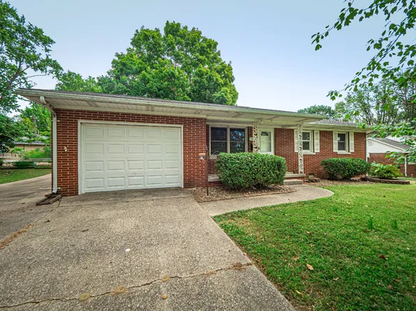 1230 Dereham Dr, Mount Vernon, IN 47620