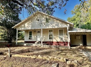 303 N Maple St, Konawa, OK 74849
