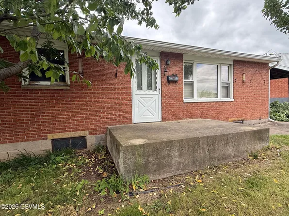 615 E 8th St, Berwick, PA 18603