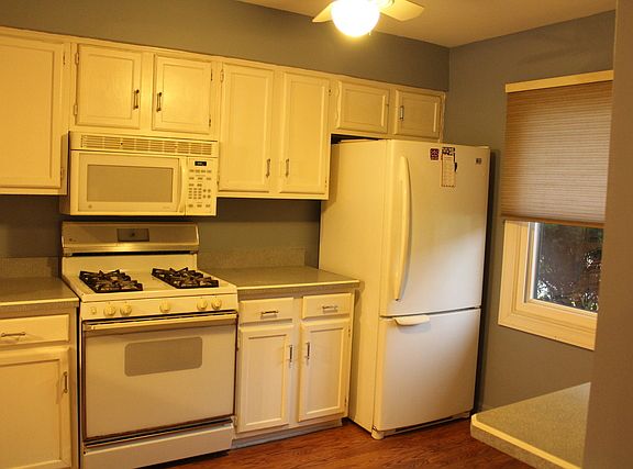 4th image of 1163 E Randville Dr