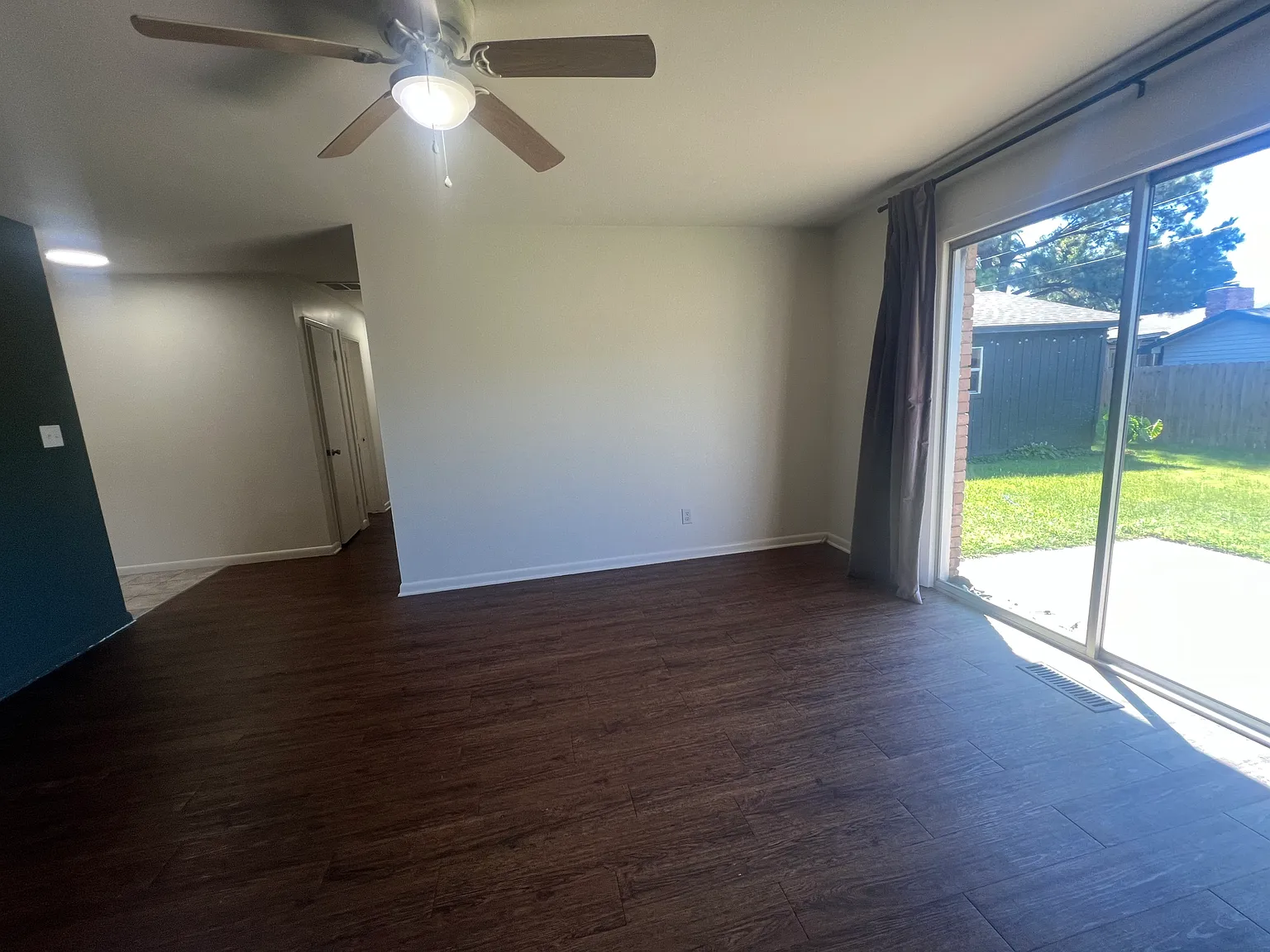 3 bed, 1800 sqft, $1,800 — Photo 4