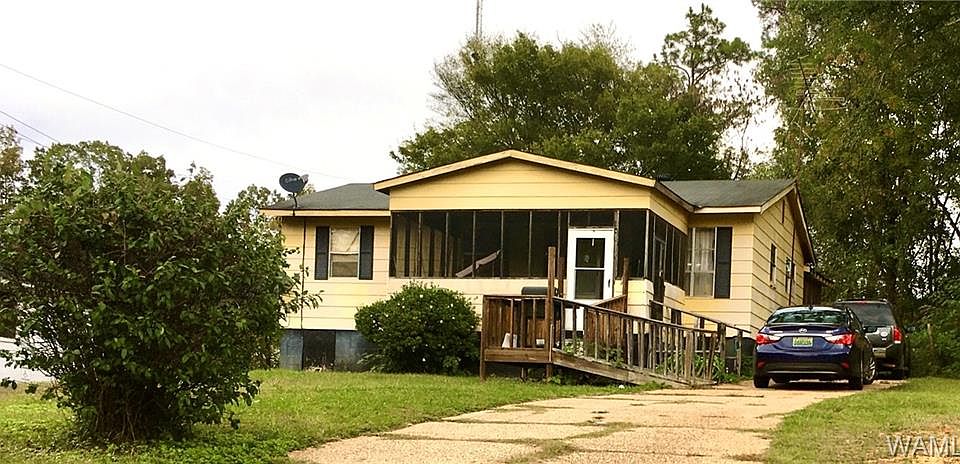 1st image of 5504 14th Ave E