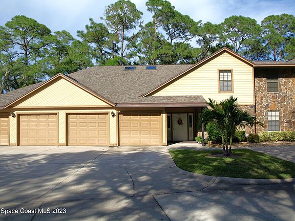 2nd image of 617 Greenwood Village Blvd #14