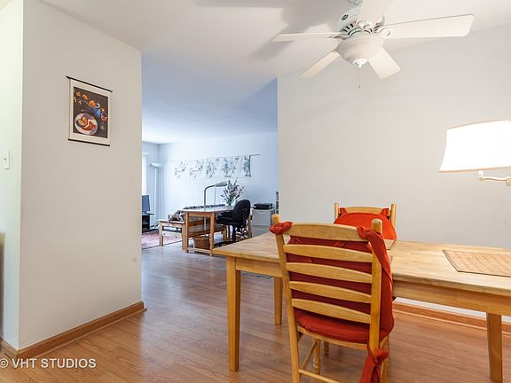 4th image of 135 S Kenilworth Ave APT 7