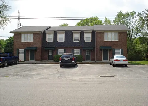 604 & D Eastwood St #A Photo 1
