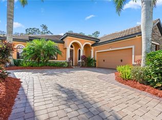 16068 Herons View Dr, Alva, FL 33920