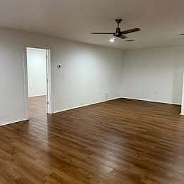 2nd image of 1363L Red Town Rd