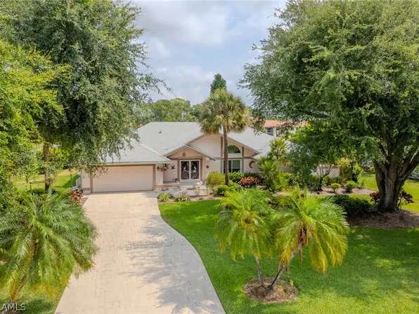 7181 Appleby Dr, Naples, FL 34104