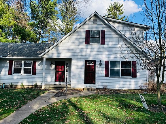 2nd image of 120 Woodland Dr