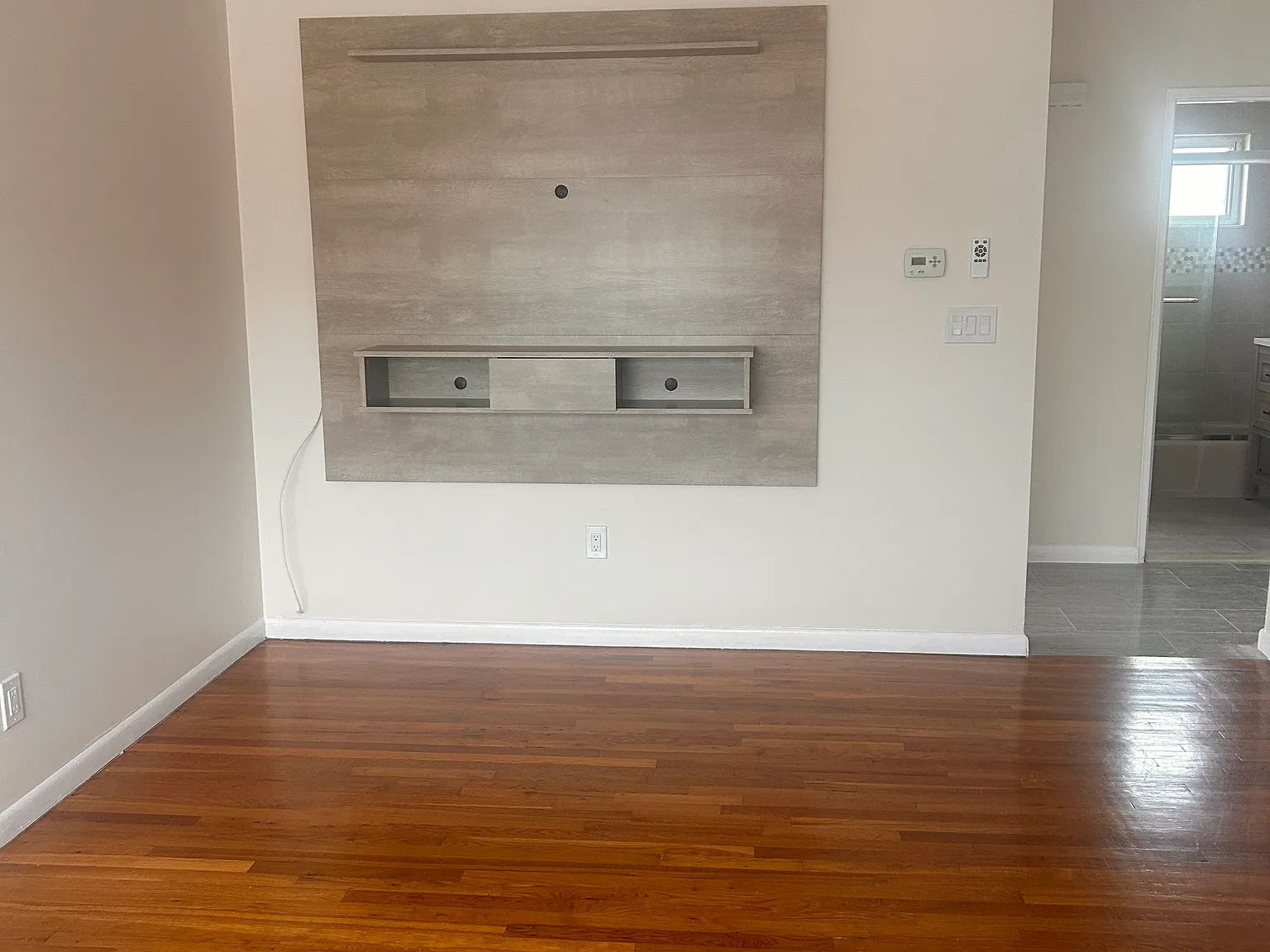 1 bed, 720 sqft, $2,000 — Photo 3