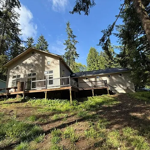 17816 Overlake Ct SE Photo 1
