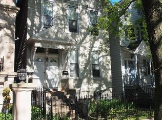 2741 N Kenmore Ave APT 1, Chicago, IL 60614