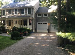 2 Wheelock Walk, East Hampton, NY 11937