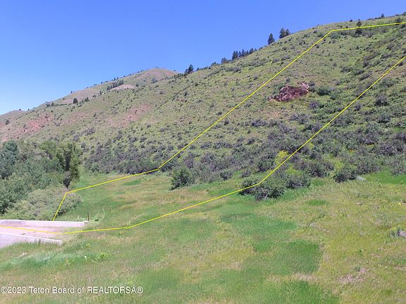 5th image of 36 Juniper Crag